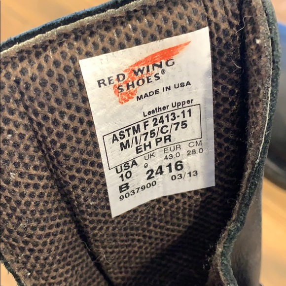 Red wing boots! - Picture 6 of 6